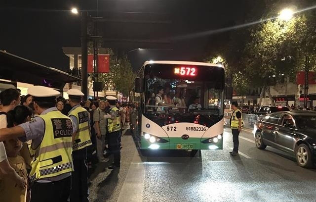 140138230.jpg t0192def17577a54ddc.jpg